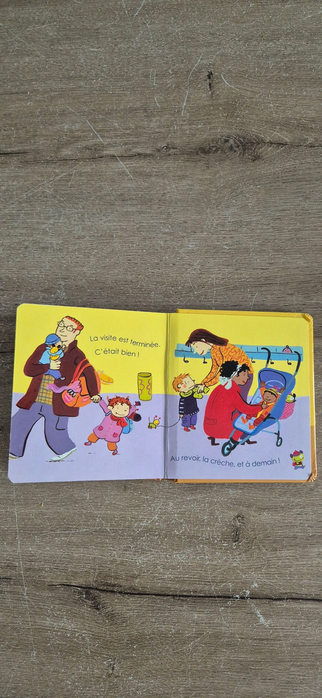 Livre imagier A la crèche  – photo 13